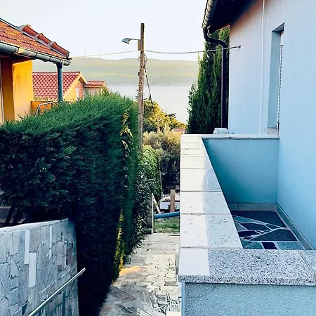 Apartment Beautiful 3min From The Kruševo