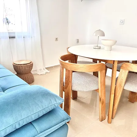 Beautiful 3min From The *