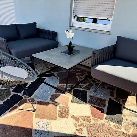 Beautiful 3min From The