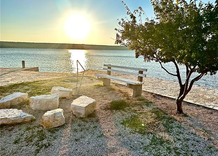 Beautiful 3min From The Апартаменты Krusevo (Zadar)