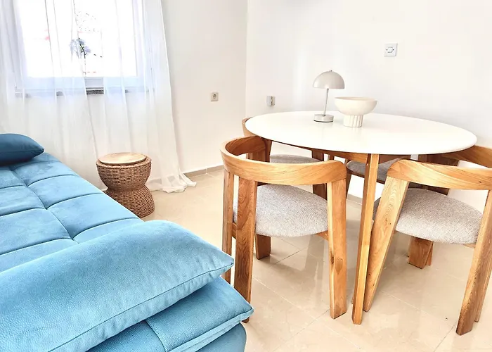 Beautiful 3min From The *